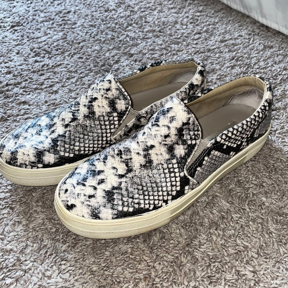 Steve Madden Shoes - Steve Madden shoes